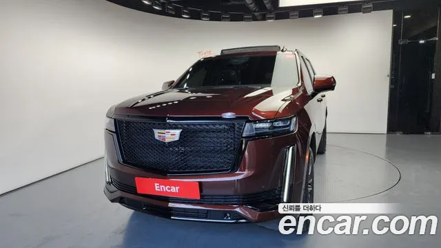 Cadillac Escalade Escalade 5 поколение — Фото автомобиля 3