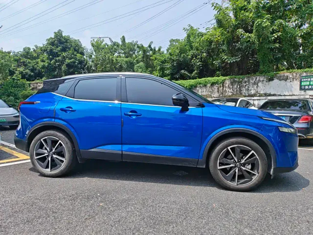 Nissan Qashqai — Фото автомобиля 7