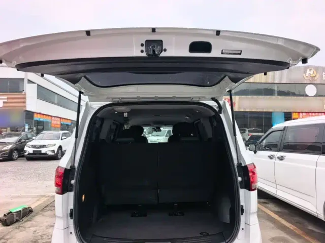 Maxus G10 — Фото автомобиля 18