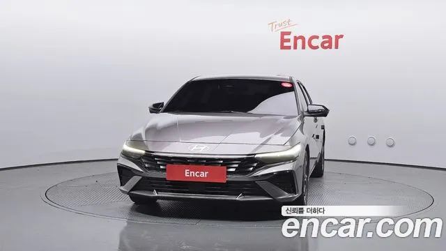 Hyundai AVANTE Новый Avante (CN7) — Фото автомобиля 3