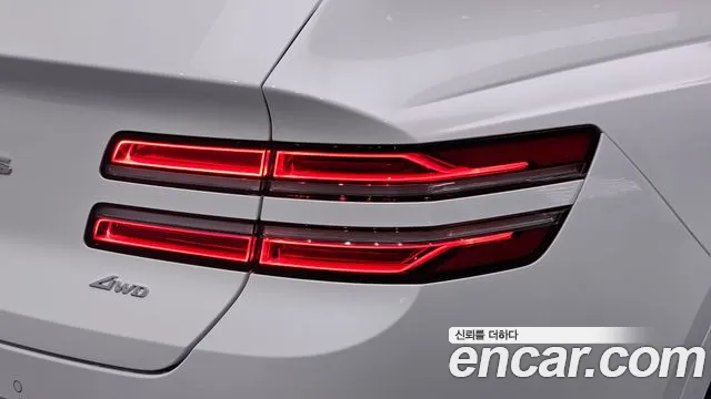 Genesis GV80 — Фото автомобиля 8