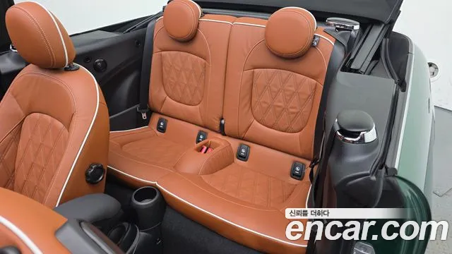 Mini Cooper Convertible — Фото автомобиля 6