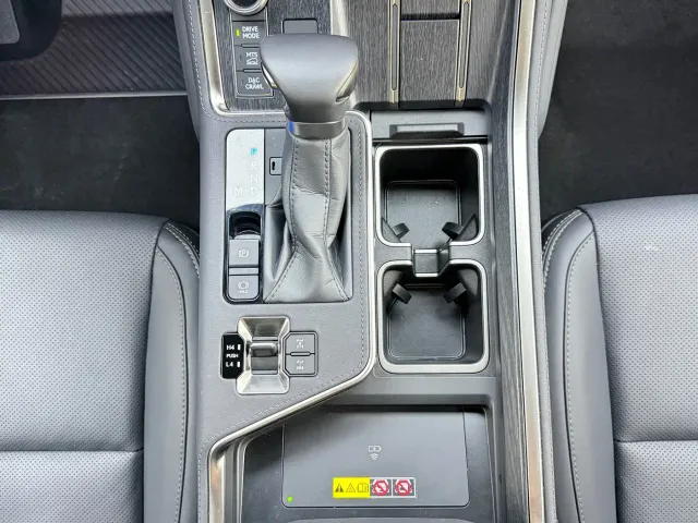 Lexus GX — Фото автомобиля 11