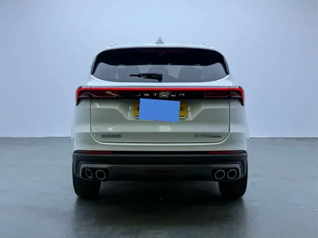 Jetour X70 Plus — Фото автомобиля 11