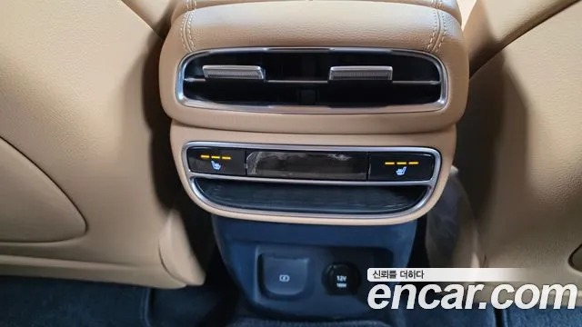 Genesis GV80 2.5T Бензин AWD — Фото автомобиля 27
