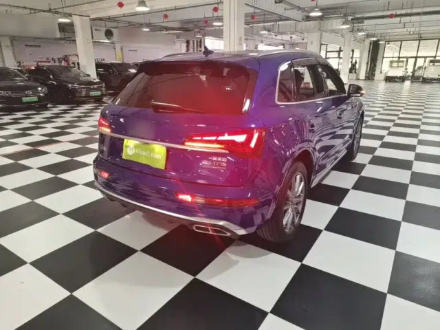 Audi Q5L — Фото автомобиля 6