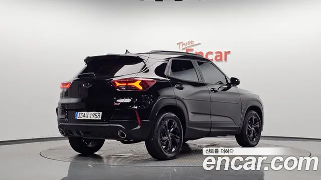 Chevrolet Trailblazer — Фото автомобиля 2