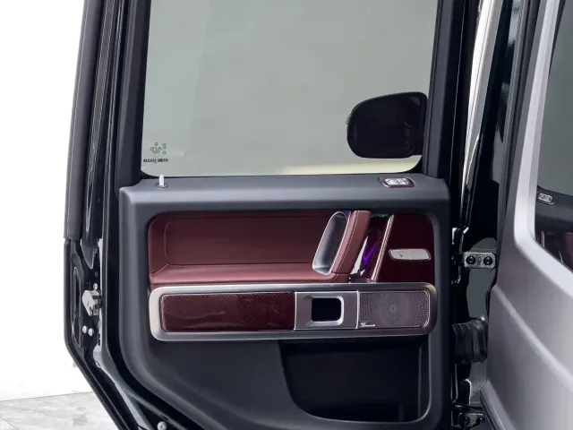Mercedes-Benz G-Class — Фото автомобиля 29