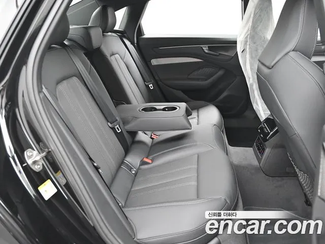 Audi A6 C9 — Фото автомобиля 11