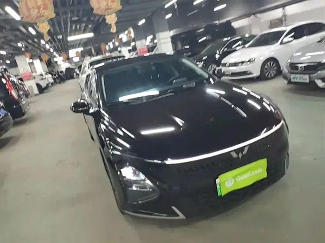 Wuling Starlight — Фото автомобиля 3
