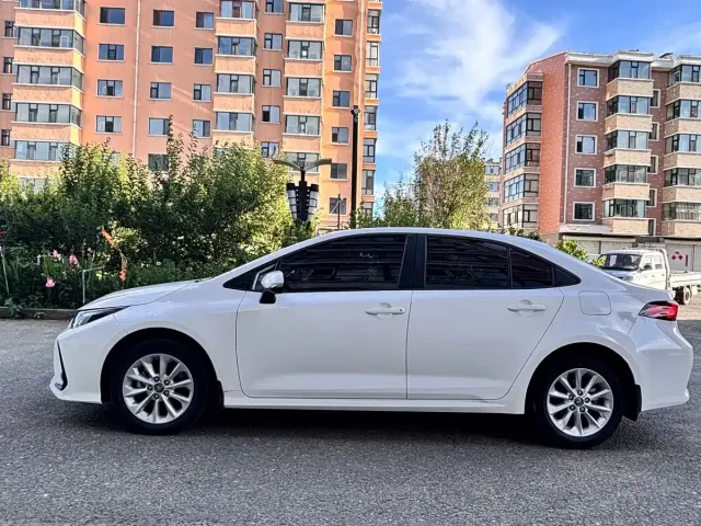 Toyota Corolla — Фото автомобиля 4