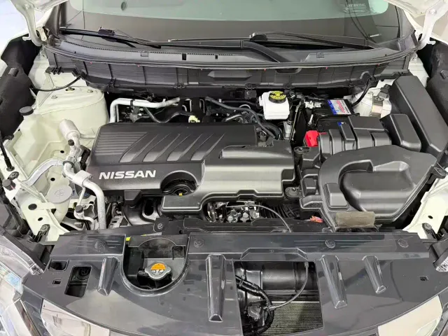 Nissan X-Trail — Фото автомобиля 14
