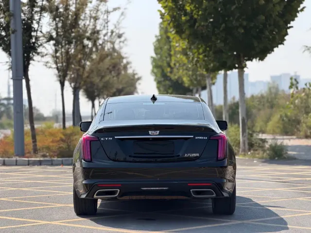 Cadillac CT5 — Фото автомобиля 8