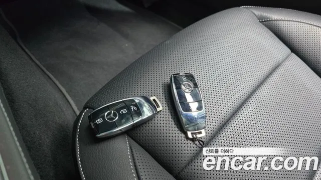 Mercedes-Benz E-Class W213 — Фото автомобиля 21