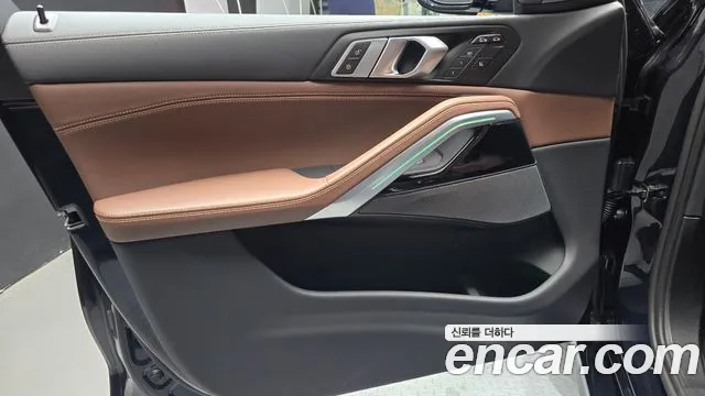 BMW X6 xDrive40i M Sport — Фото автомобиля 21