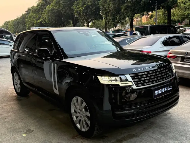 Land Rover Range Rover — Фото автомобиля 3