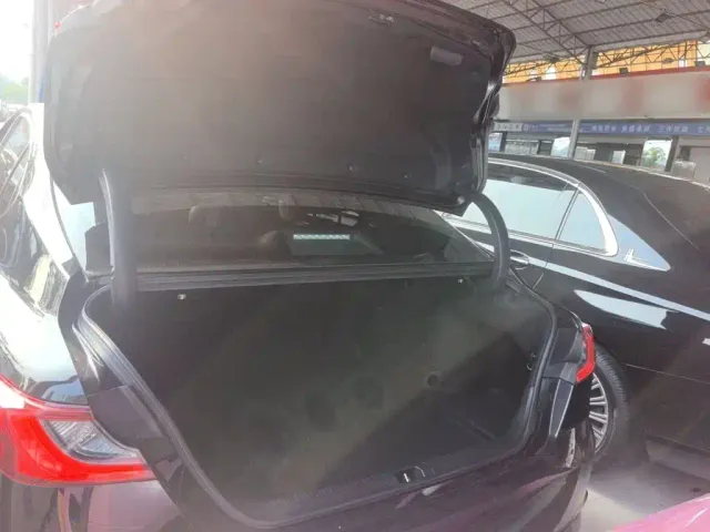 Toyota Camry — Фото автомобиля 13