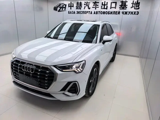 Фотография автомобиля — Audi Q3