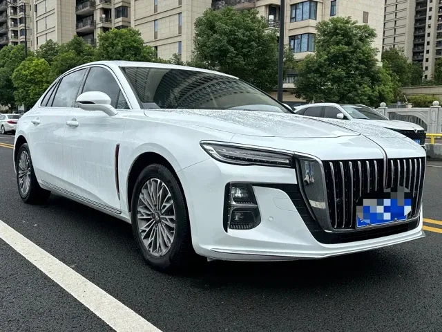 Hongqi H5 — Фото автомобиля 3