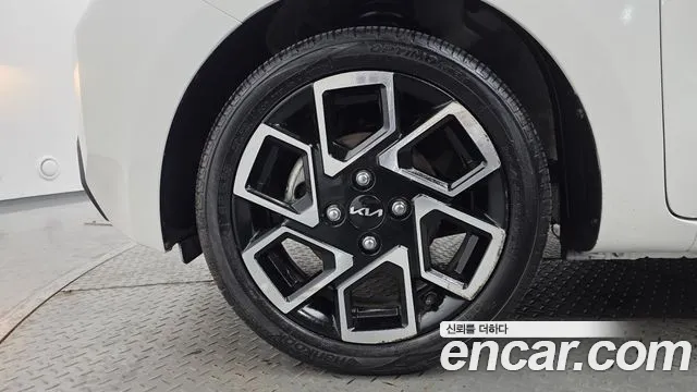 Kia RAY Новый Kia Ray Signature — Фото автомобиля 5
