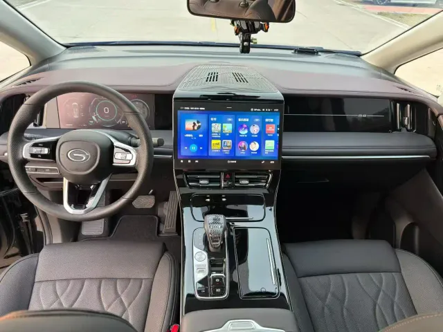 GAC Trumpchi M8 — Фото автомобиля 18