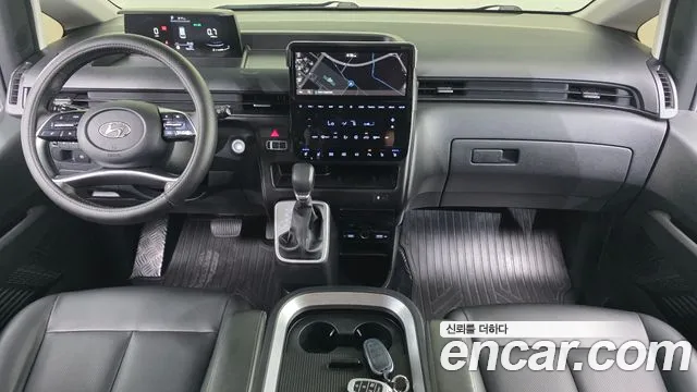 Hyundai Staria — Фото автомобиля 10