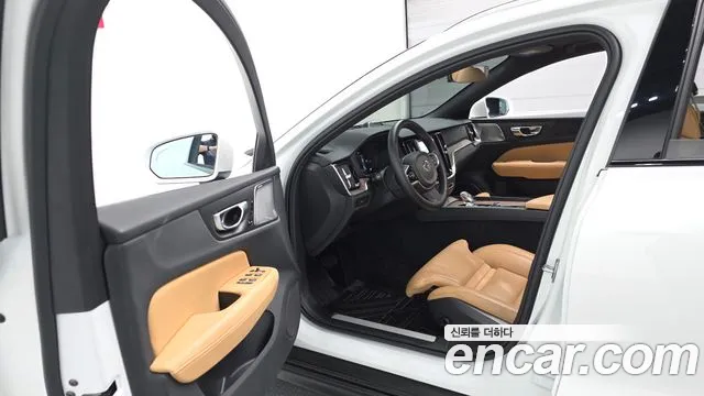 Вольво V60 V60 Cross Country 2 поколение B5 Ultimate AWD — Фото автомобиля 10