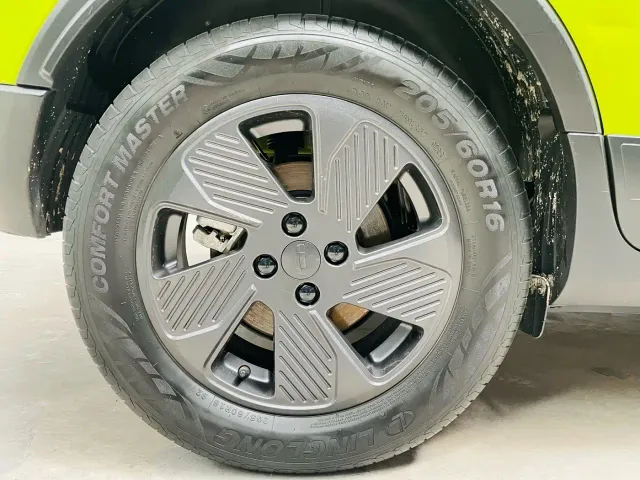 Geely Geometry E Firefly — Фото автомобиля 11
