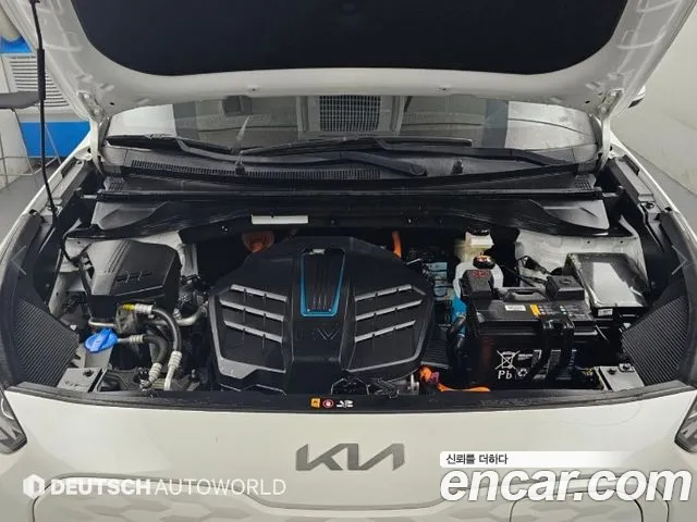 Kia Niro — Фото автомобиля 5