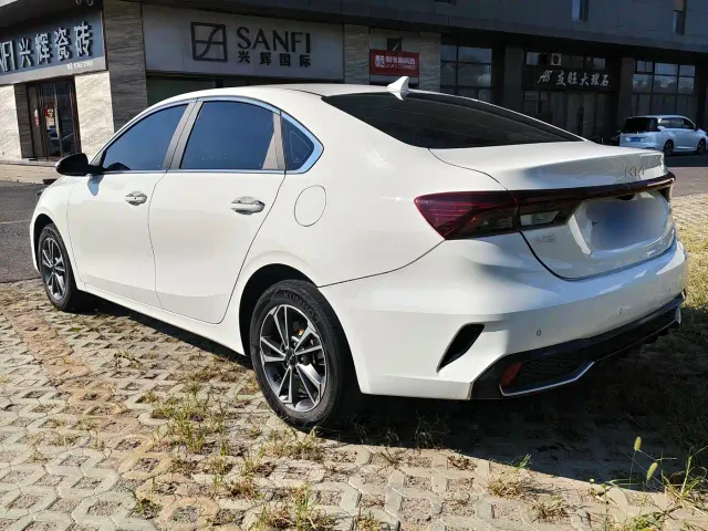 Kia K3 — Фото автомобиля 7