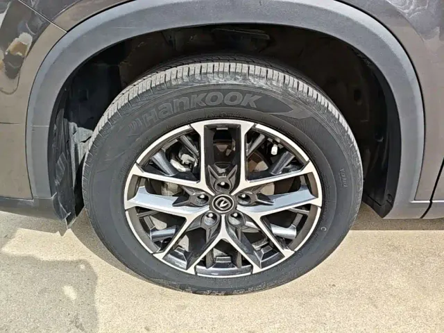 Changan CS75 Plus — Фото автомобиля 22