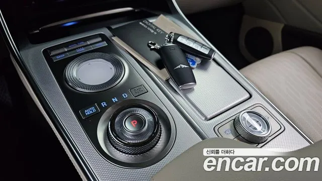 Genesis GV80 2.5T Бензин AWD — Фото автомобиля 8