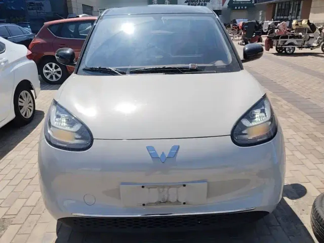 Wuling Bingo — Фото автомобиля 2