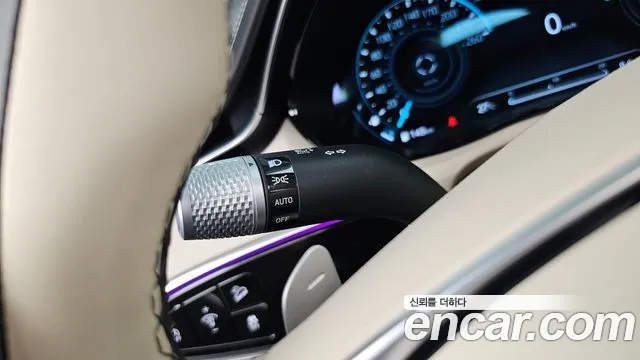 Genesis GV70 2.5T Бензин AWD — Фото автомобиля 27