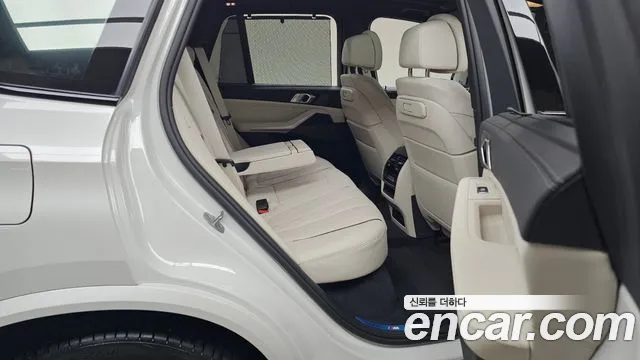 BMW X5 xDrive 40i M Sport — Фото автомобиля 9