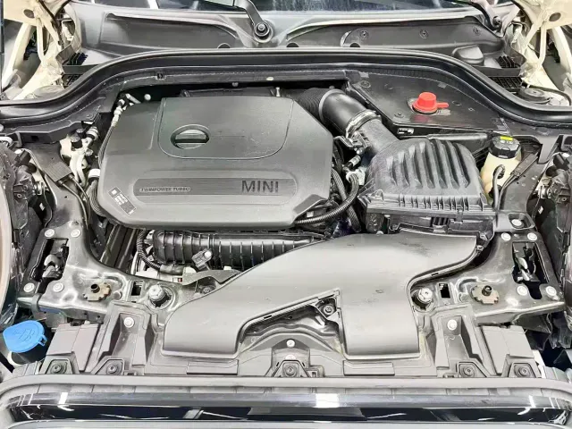 MINI Hatch — Фото автомобиля 23