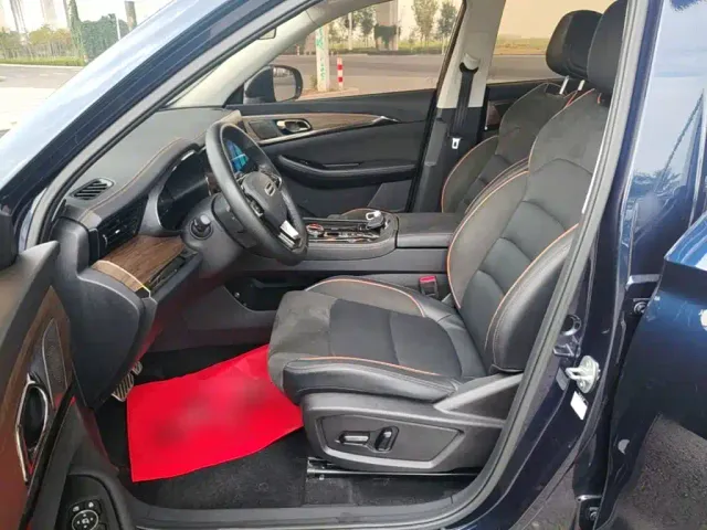 Skyworth Auto Skyworth HT-i — Фото автомобиля 14