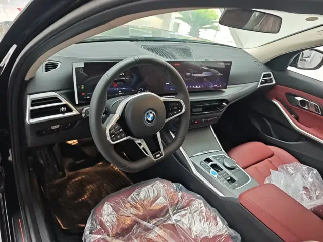 BMW i3 — Фото автомобиля 9