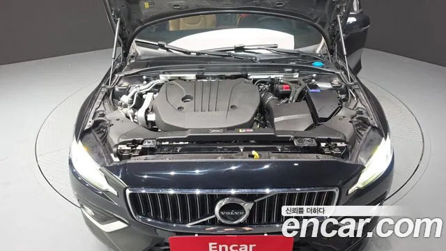 Вольво S60 S60 третьего поколения B5 Inscription — Фото автомобиля 6