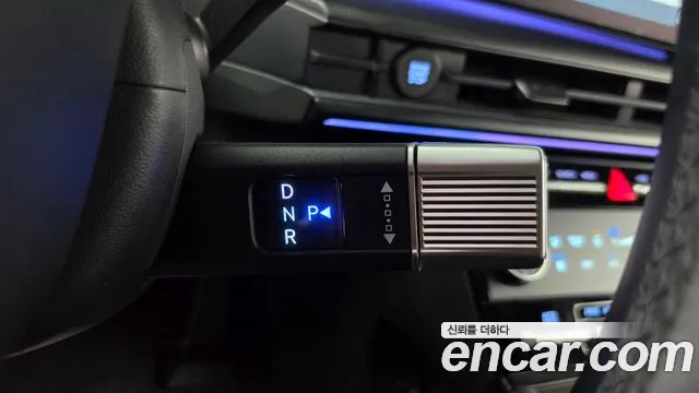 Hyundai Santa Fe MX5 — Фото автомобиля 24
