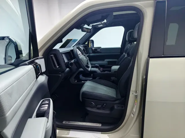 BYD FangChengBao Leopard 5 — Фото автомобиля 14