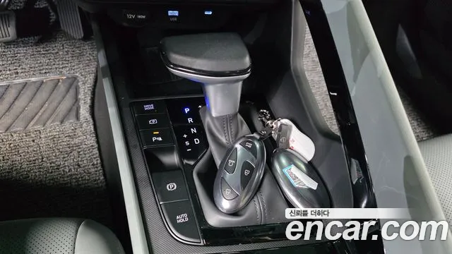 Hyundai Avante CN7 — Фото автомобиля 9