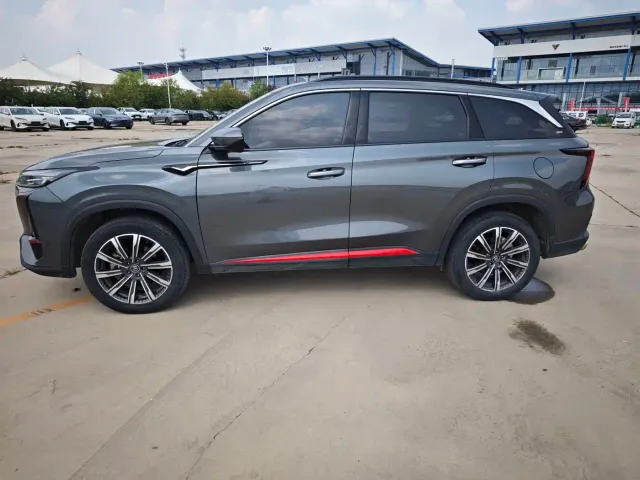 Changan CS75 Plus — Фото автомобиля 3