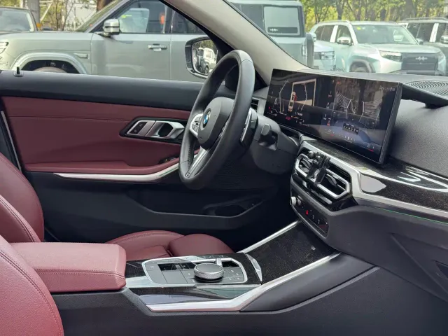 BMW 3 Series — Фото автомобиля 15