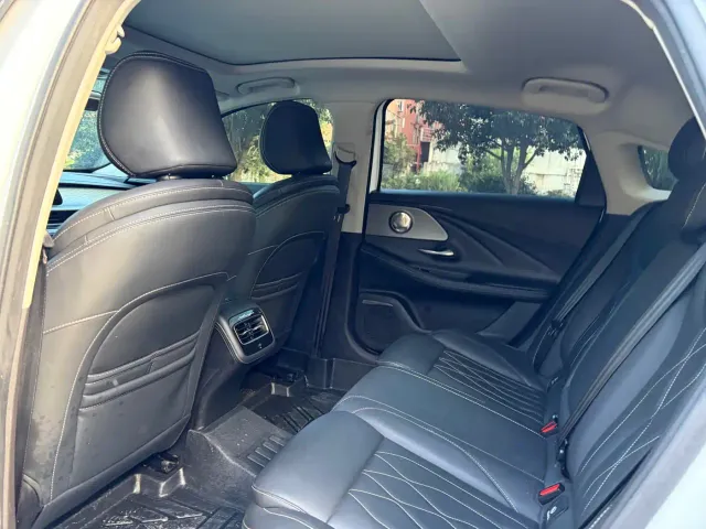 Chery Arrizo 8 — Фото автомобиля 8