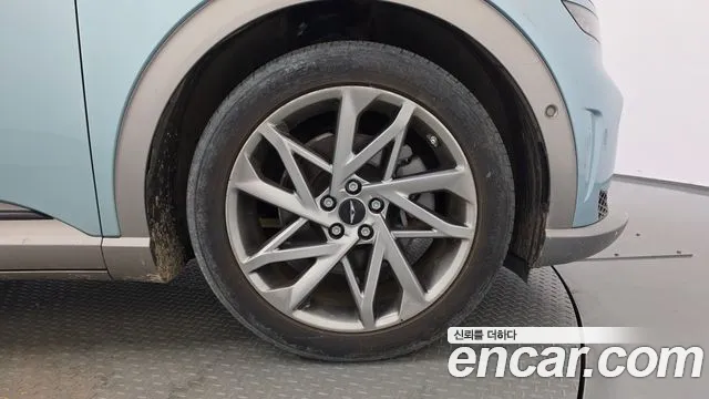 Genesis GV60 — Фото автомобиля 21