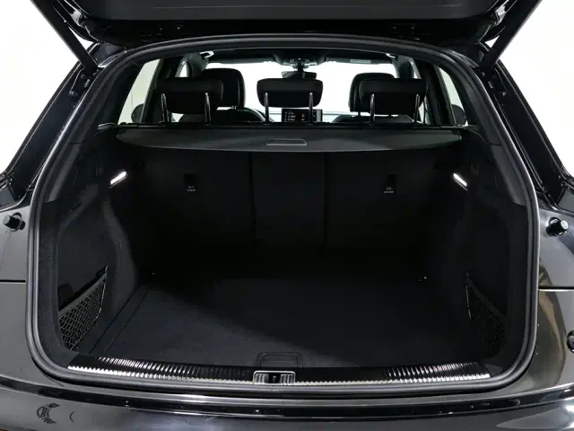 Audi Q5L — Фото автомобиля 26