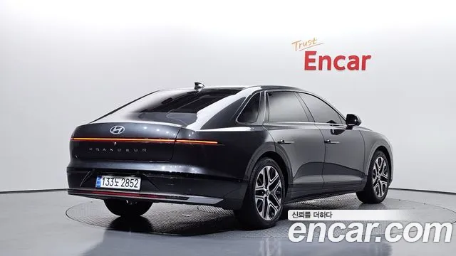 Hyundai Grandeur Grandeur (GN7) 2.5 Бензин 2WD — Фото автомобиля 2