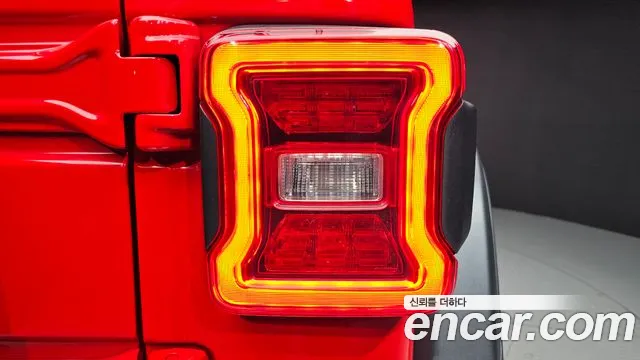 Jeep Wrangler Wrangler (JL) — Фото автомобиля 23