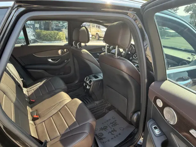Mercedes-Benz GLC-Class — Фото автомобиля 10